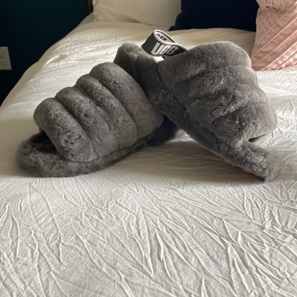 Gray UGG slippers worn TWICE